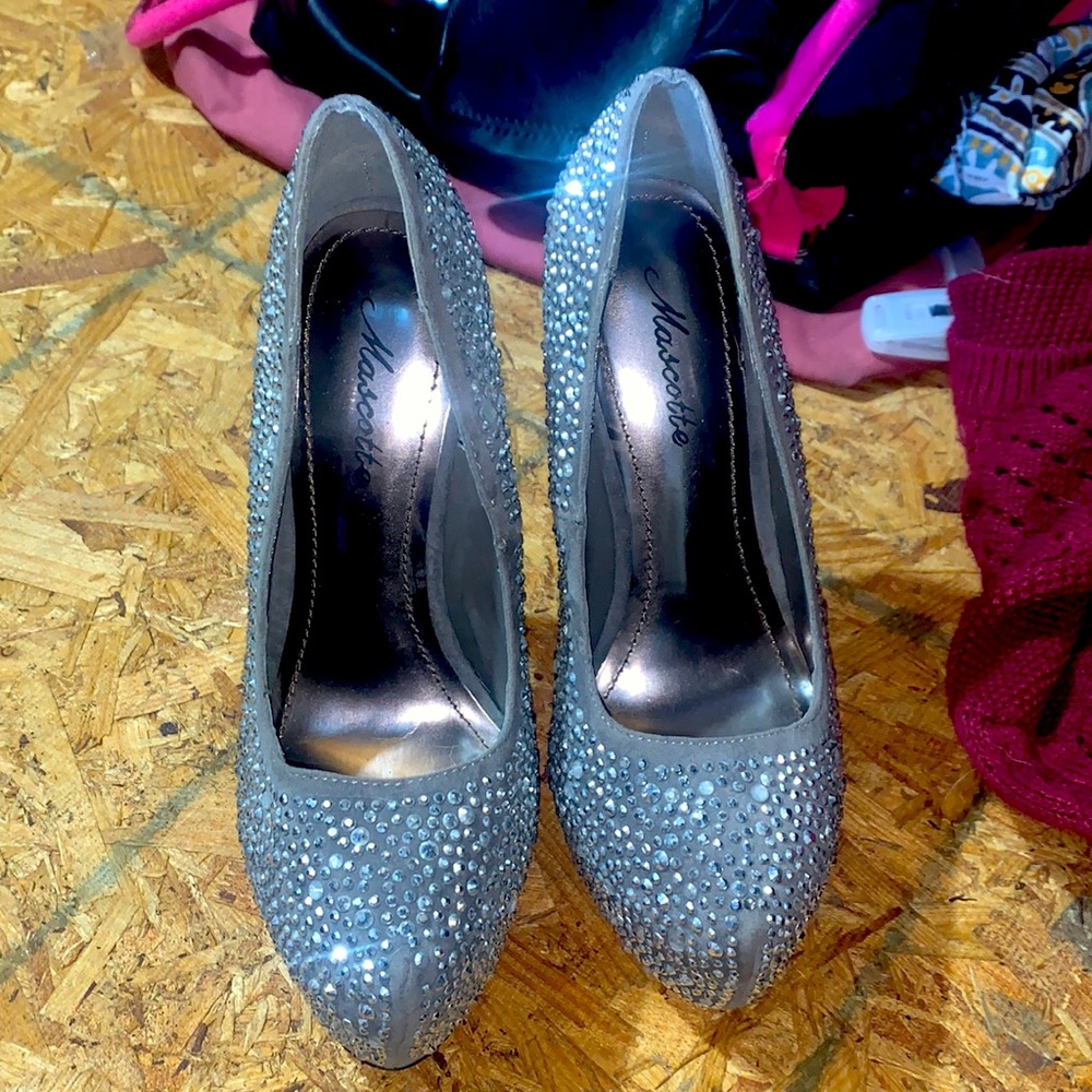 Embellished grey high heels